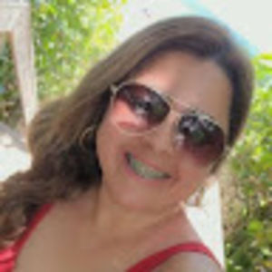 Meet your Posher, Mariela lourdes